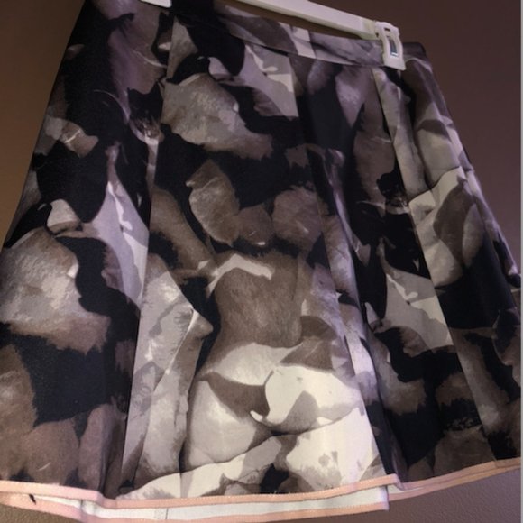 Mossimo Skirt - Picture 5 of 7